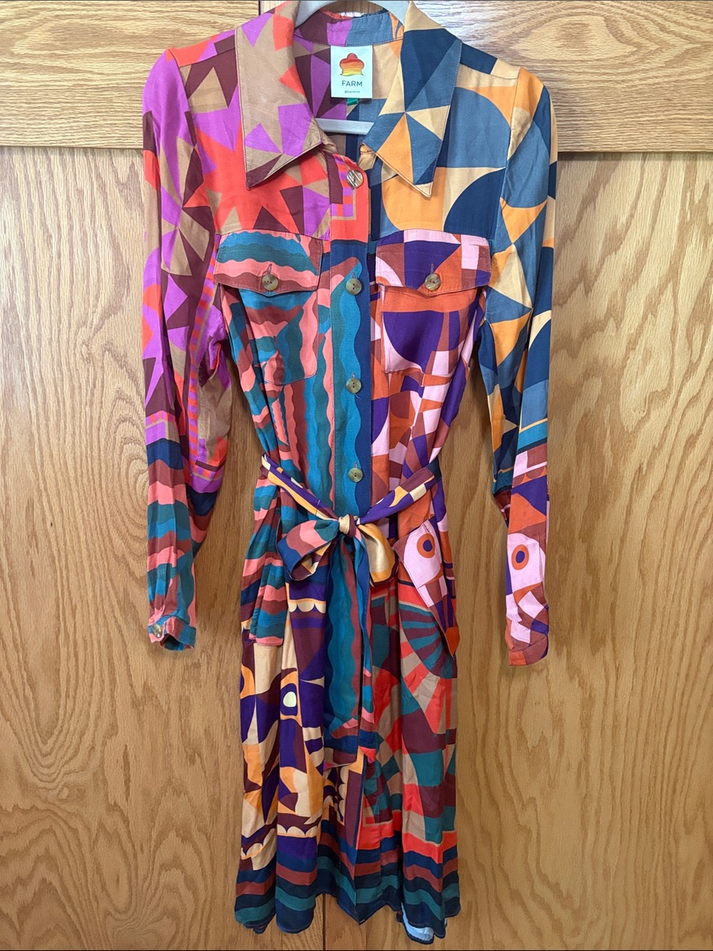FARM Rio Graphic Scarves Shirtdress multicolored patchwork print Medium - Picture 3 of 7